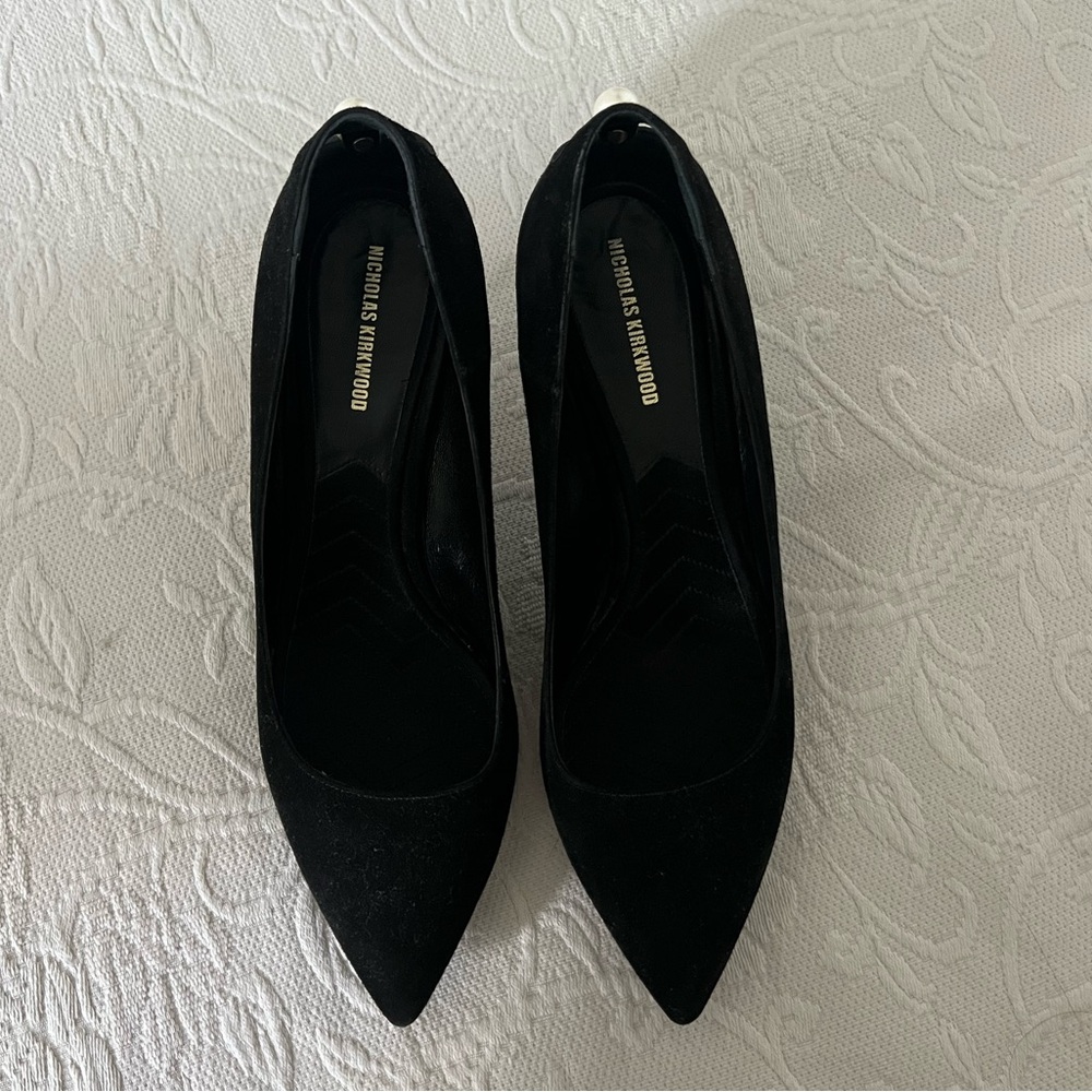 Nicholas Kirkwood Black Suede Pumps with Pearl Heel EU 38.5 US 7-7.5 - Picture 5 of 7